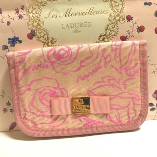 レメルヴェイユーズラデュレ(Les Merveilleuses LADUREE)の未使用 マスク&ティッシュポーチ LANVIN(ポーチ)