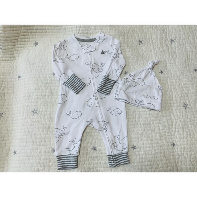 babyGAP(ベビーギャップ)のBabyGap 長袖でカバーオール帽子set キッズ/ベビー/マタニティのベビー服(~85cm)(カバーオール)の商品写真