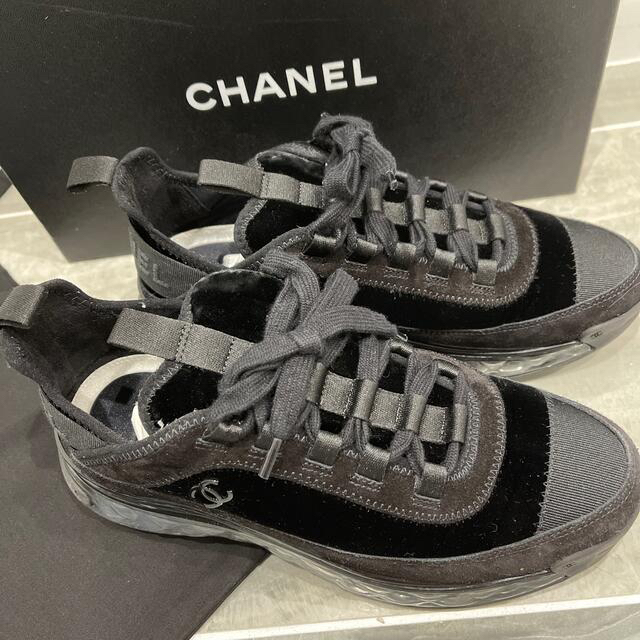 CHANEL(シャネル)のCHANELスニーカー レディースの靴/シューズ(スニーカー)の商品写真