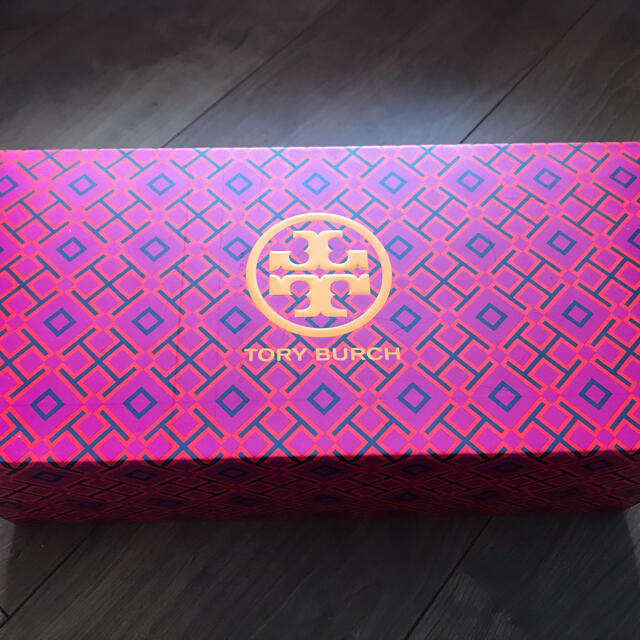 Tory Burch(トリーバーチ)の【専用商品】トリーバーチ　エスパドリーユ　サイズJP24.5 室内試し履きのみ レディースの靴/シューズ(スリッポン/モカシン)の商品写真