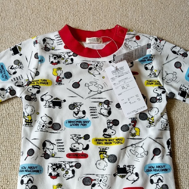 SNOOPY(スヌーピー)の新品未使用タグ付き　スヌーピー　ロンパース　70　ギフトにも キッズ/ベビー/マタニティのベビー服(~85cm)(ロンパース)の商品写真