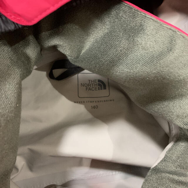 THE NORTH FACE(ザノースフェイス)の〈専用〉The North Face レインウェア　140 キッズ/ベビー/マタニティのこども用ファッション小物(レインコート)の商品写真