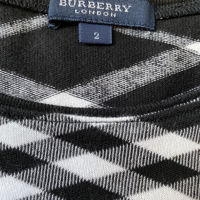 BURBERRY(バーバリー)のさかな さま  専用 レディースのトップス(Tシャツ(半袖/袖なし))の商品写真