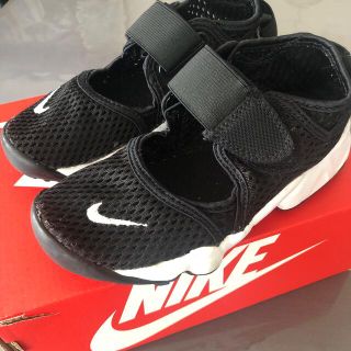 ナイキ(NIKE)のNIKE ナイキ　キッズ　エアリフト　ブラック　19㎝(サンダル)