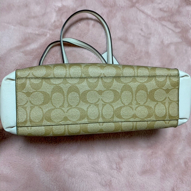 coach シグネチャーバッグ