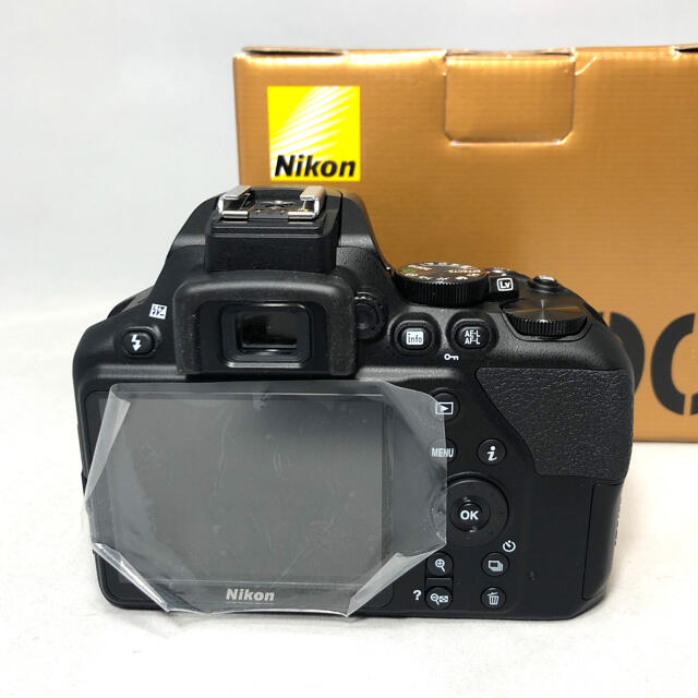 新品級 Nikon ニコンD3500 ボディ 168ショット極美品 新品級 Nikon ニコンD3500 ボディ 168ショット極美品