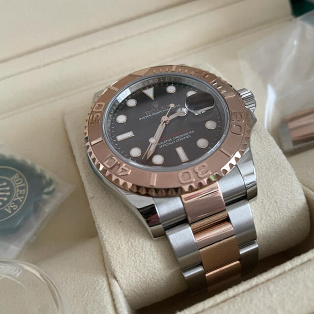 ROLEX(ロレックス)の【超美品】Rolexロレックス ヨットマスター126621 コンビ チョコ メンズの時計(金属ベルト)の商品写真