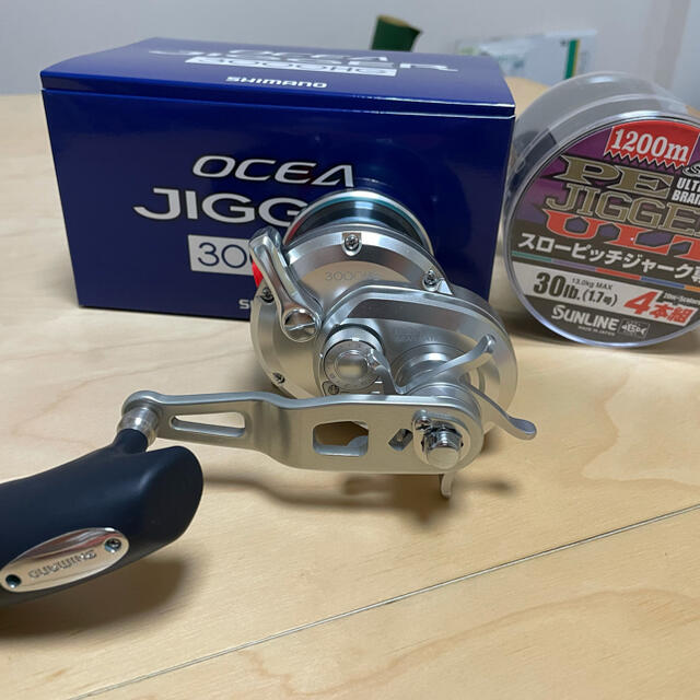 SHIMANO(シマノ)のシマノ リール 16オシアジガー 3000HG スポーツ/アウトドアのフィッシング(リール)の商品写真