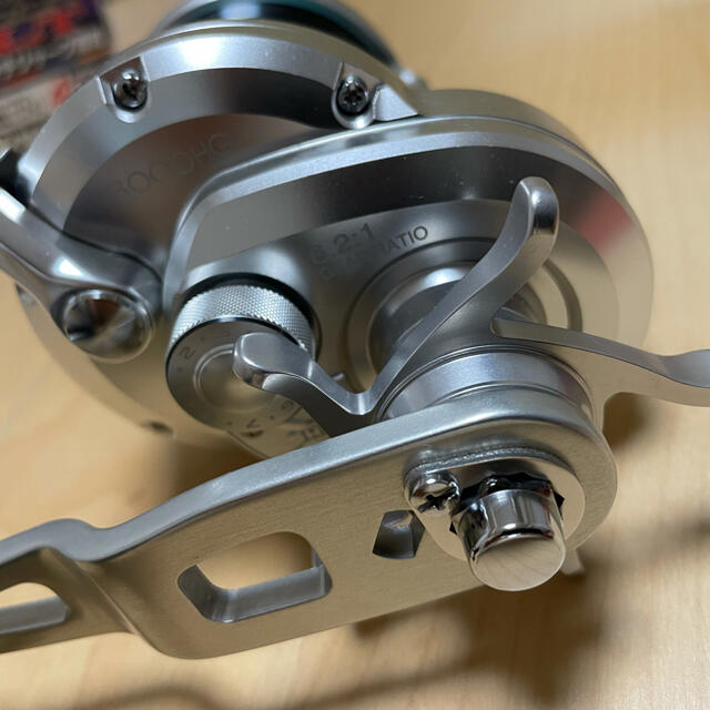 SHIMANO(シマノ)のシマノ リール 16オシアジガー 3000HG スポーツ/アウトドアのフィッシング(リール)の商品写真