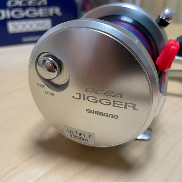 SHIMANO(シマノ)のシマノ リール 16オシアジガー 3000HG スポーツ/アウトドアのフィッシング(リール)の商品写真