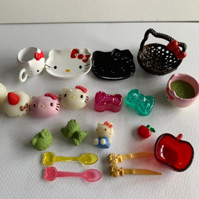 ハローキティ(ハローキティ)のミニチュア　キティちゃん　スイーツセット ハンドメイドのおもちゃ(ミニチュア)の商品写真