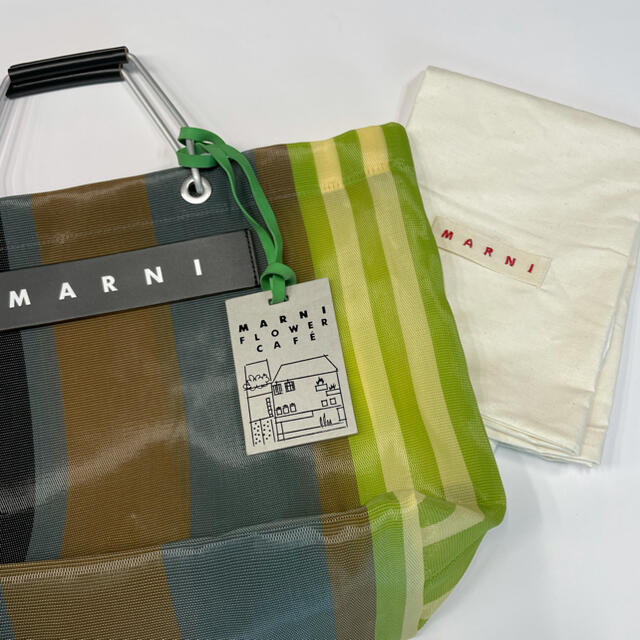 Marni(マルニ)の正規品 MARNI マルニフラワーカフェ かごバッグ レディースのバッグ(かごバッグ/ストローバッグ)の商品写真