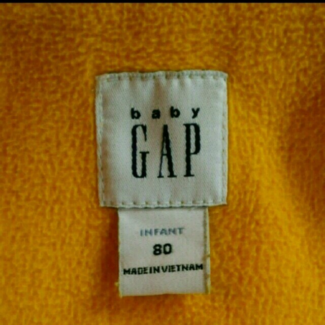 babyGAP(ベビーギャップ)のダウンベスト 80cm キッズ/ベビー/マタニティのベビー服(~85cm)(その他)の商品写真