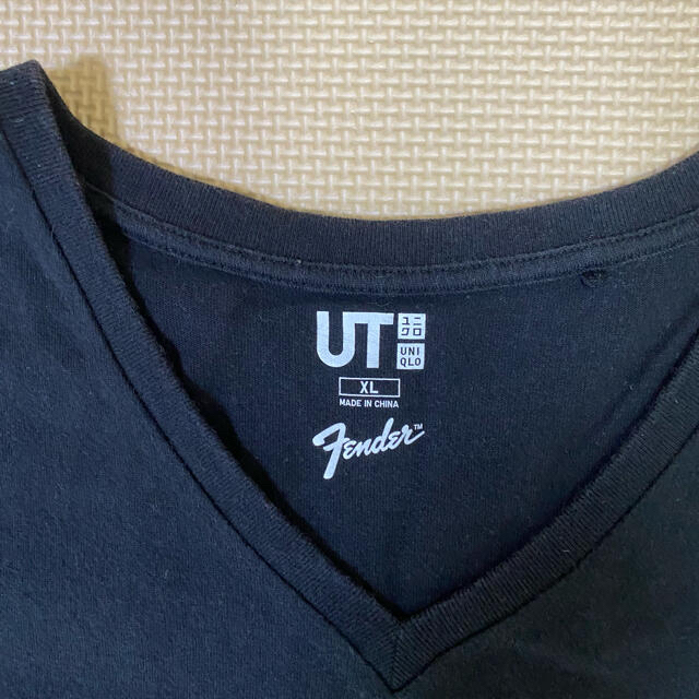 UNIQLO(ユニクロ)の【再値下げ】ユニクロ x fender Tシャツ XL ブラックxシルバー メンズのトップス(Tシャツ/カットソー(半袖/袖なし))の商品写真