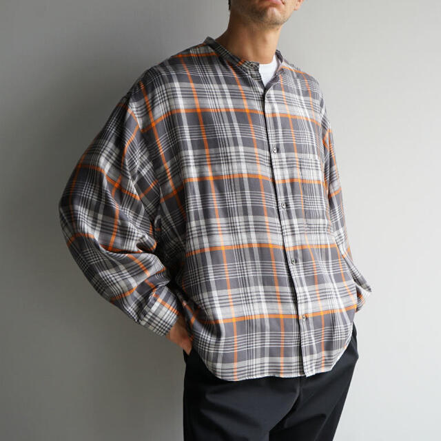 1LDK SELECT(ワンエルディーケーセレクト)の美品　Graphpaper Check BandCollar Big Shirt メンズのトップス(シャツ)の商品写真