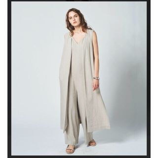 ユナイテッドアローズ(UNITED ARROWS)の美品⭐︎N.O.R.C今期リネンミックスロングジレ(ベスト/ジレ)