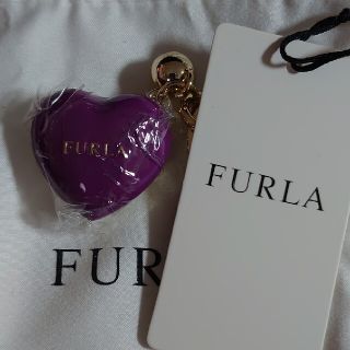 フルラ(Furla)の★未使用・ほぼ新品★FURLA ハート型キーホルダー(キーホルダー)