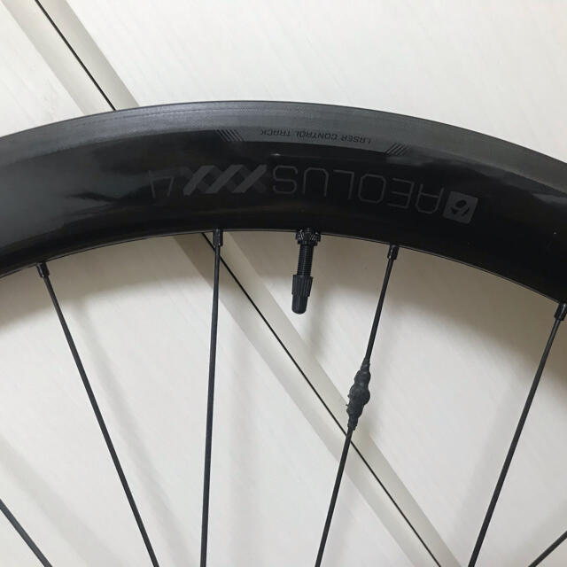 Bontrager aeolus xxx 4 リア カーボン ホイール スポーツ/アウトドアの自転車(パーツ)の商品写真