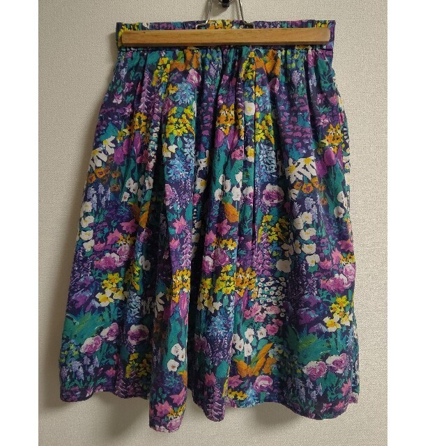 URBAN RESEARCH(アーバンリサーチ)の☆アーバンリサーチ☆リバティプリントスカート ワンサイズ レディースのスカート(ひざ丈スカート)の商品写真