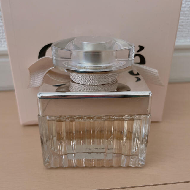 Chloe(クロエ)のクロエ☆Chloe香水　オードパルファム50ml コスメ/美容の香水(香水(女性用))の商品写真