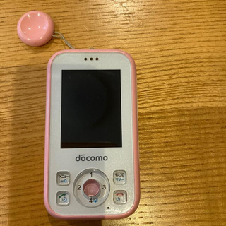 エヌティティドコモ(NTTdocomo)のキッズ携帯　docomo ドコモ(携帯電話本体)