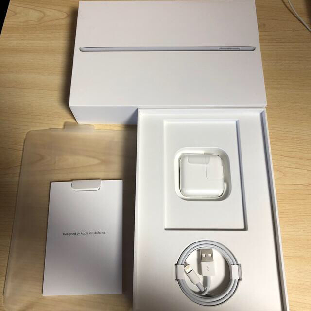 Apple iPad mini 5 Wi-Fi  64GB Silver 1