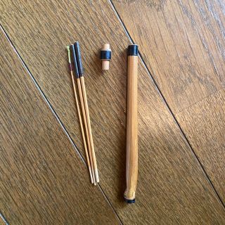希少竹タナゴ竿・小物竿になります。大変綺麗な漆塗りでアワビ貼り希少
