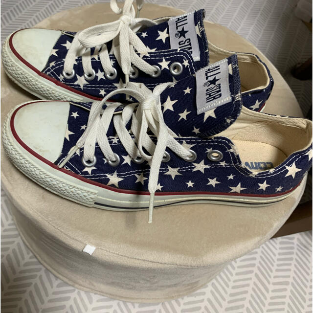 CONVERSE(コンバース)のCONVERSE 24.5  星柄 ローカット＆ハイカット 2足セット☆ レディースの靴/シューズ(スニーカー)の商品写真