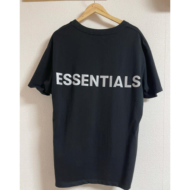 FEAR OF GOD(フィアオブゴッド)のfog essentials Tシャツ リフレクター メンズのトップス(Tシャツ/カットソー(半袖/袖なし))の商品写真