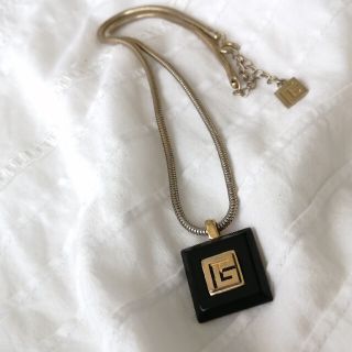 BALMAIN(ネックレス)のフリマアイテム一覧 BALMAIN(ネックレス)のフリマアイテム一覧