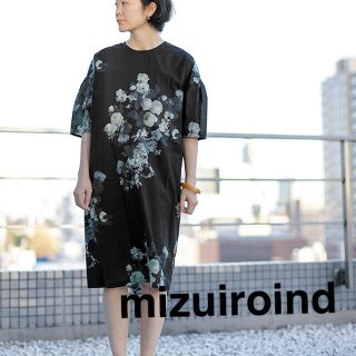 mizuiro ind×DOORS　花柄ワンピース値下げ