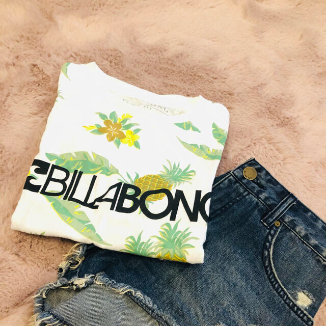 billabong(ビラボン)のセット販売　BILLABONG Tシャツ&VANSネオンスニーカー メンズのトップス(Tシャツ/カットソー(半袖/袖なし))の商品写真