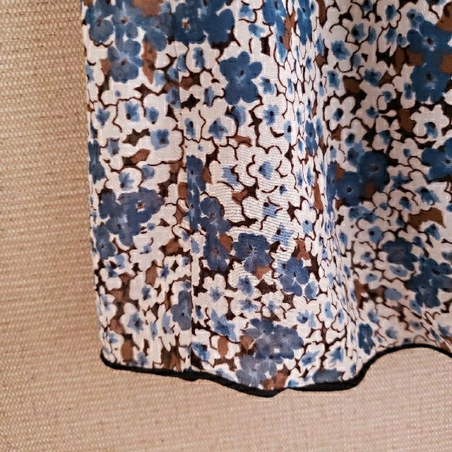 heather(ヘザー)の新品☆花柄スカート レディースのスカート(ひざ丈スカート)の商品写真