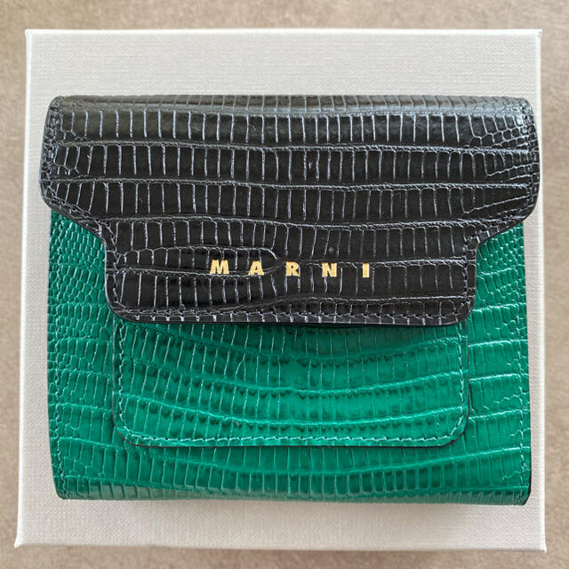 Marni(マルニ)の新品未使用　MARNI マルニ　レア　クロコ　ミニ財布　お財布　コンパクト財布 レディースのファッション小物(財布)の商品写真