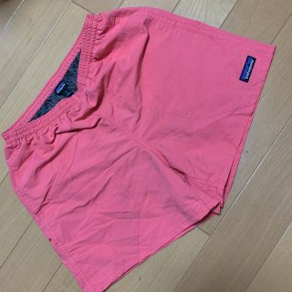 パタゴニア(patagonia)の美品　patagonia パタゴニア メンズバギーズショーツ　サイズS ピンク系(ショートパンツ)