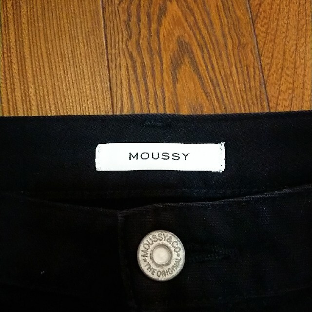 moussy(マウジー)のmoussyブラックスキニー27インチ レディースのパンツ(スキニーパンツ)の商品写真