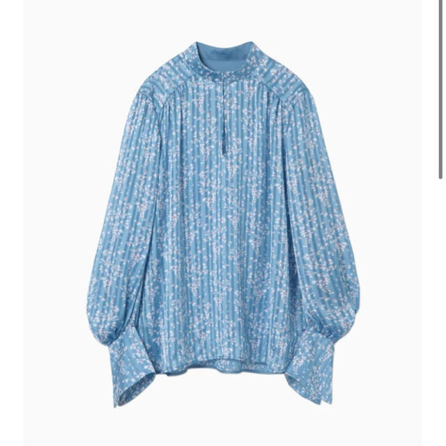 mame(マメ)の新品 mame Flower Hand-Printed Crepe Blouse レディースのトップス(シャツ/ブラウス(長袖/七分))の商品写真