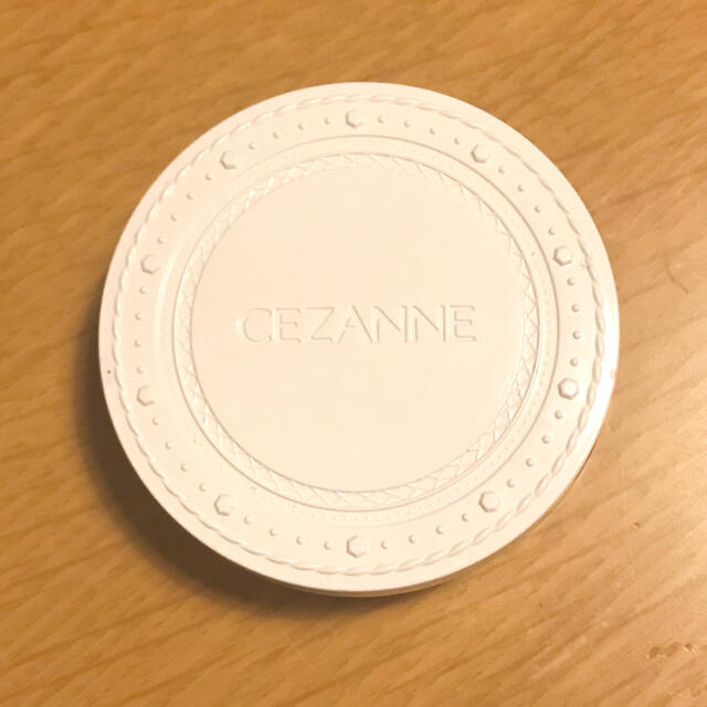 CEZANNE（セザンヌ化粧品）(セザンヌケショウヒン)のセザンヌ UVクリアフェイスパウダー P1ラベンダー コスメ/美容のベースメイク/化粧品(フェイスパウダー)の商品写真