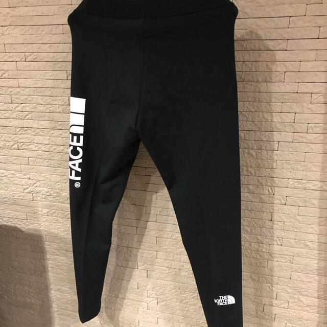 THE NORTH FACE(ザノースフェイス)のノースフェイス 新品　タグ付き　タイツ　スパッツ　レギンス　ブラックM メンズのレッグウェア(レギンス/スパッツ)の商品写真