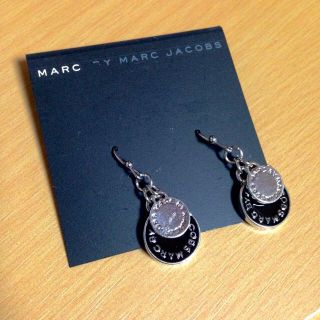 マークバイマークジェイコブス(MARC BY MARC JACOBS)の新品 マーク ピアス(ピアス)