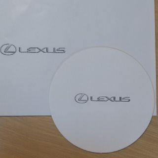 トヨタ(トヨタ)のLEXUS レクサス 紙製 コースター 【おまけ： 紙製 マスク ケース 】(ノベルティグッズ)