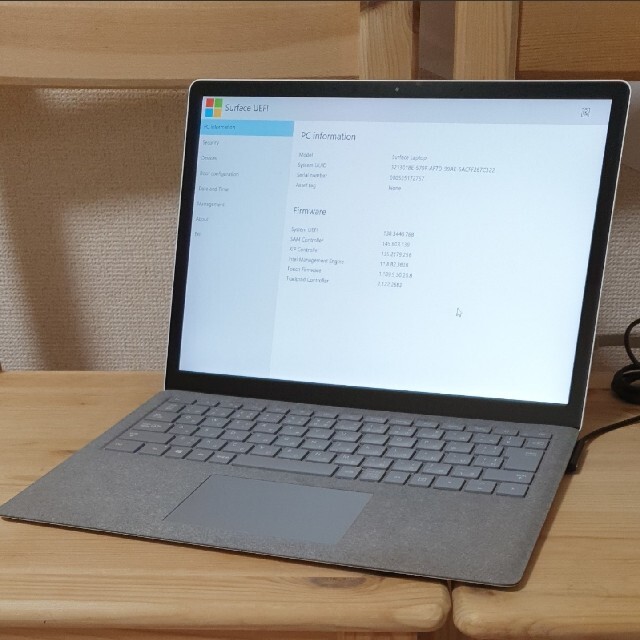 Microsoft Surface Laptop 1769 プラチナ