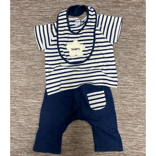 SHIPS KIDS(シップスキッズ)のひな様専用）スタイ４枚とセットships シップス　上下　Tシャツ　パンツ80 キッズ/ベビー/マタニティのベビー服(~85cm)(Ｔシャツ)の商品写真