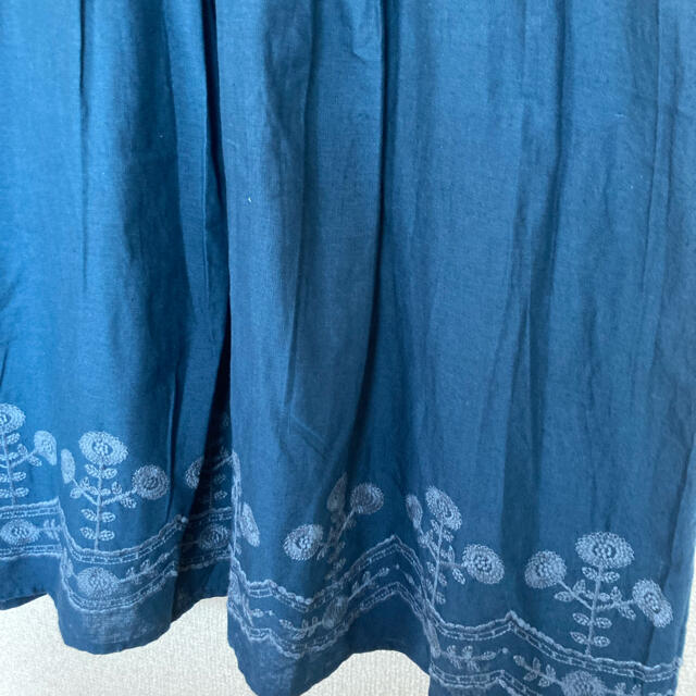 SM2(サマンサモスモス)の新品タグ付き　今季　お花刺繍ワンピース  レディースのワンピース(ロングワンピース/マキシワンピース)の商品写真