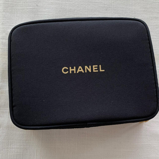 CHANEL(シャネル)の【未使用】シャネル　メイクブラシセット コスメ/美容のメイク道具/ケアグッズ(ブラシ・チップ)の商品写真