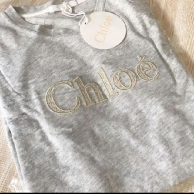 Chloe(クロエ)のChloe クロエ　ロゴTシャツ　新品正規品　キッズ　大人SM レディースのトップス(Tシャツ(半袖/袖なし))の商品写真