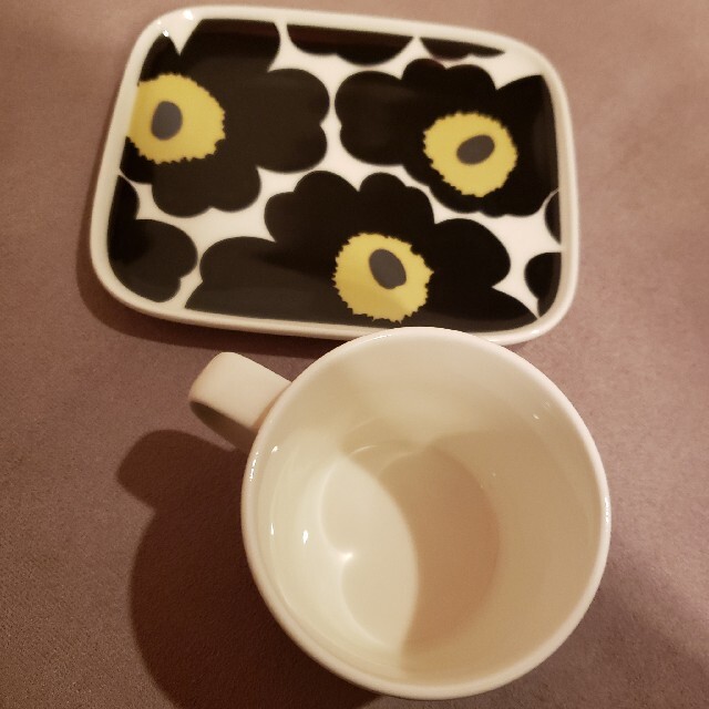 marimekko UNIKKOコーヒーカップ&プレートとルートゥウニッコマグ 4