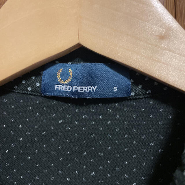 FRED PERRY(フレッドペリー)のFRED PERRY フレッドペリー ドットポロシャツ S メンズのトップス(ポロシャツ)の商品写真