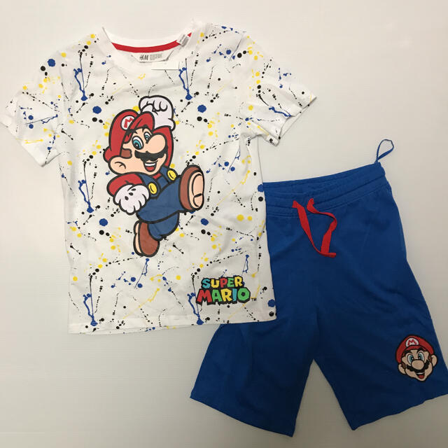 H&M(エイチアンドエム)の新品✨120 スーパーマリオ♡セットアップ　遊び着パジャマH&M キッズ/ベビー/マタニティのキッズ服男の子用(90cm~)(Tシャツ/カットソー)の商品写真