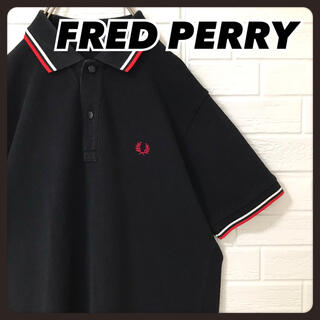 フレッドペリー(FRED PERRY)の☆希少デザイン☆ フレッドペリー ポロシャツ 半袖 黒 バラ 刺繍 ワンポイント(ポロシャツ)